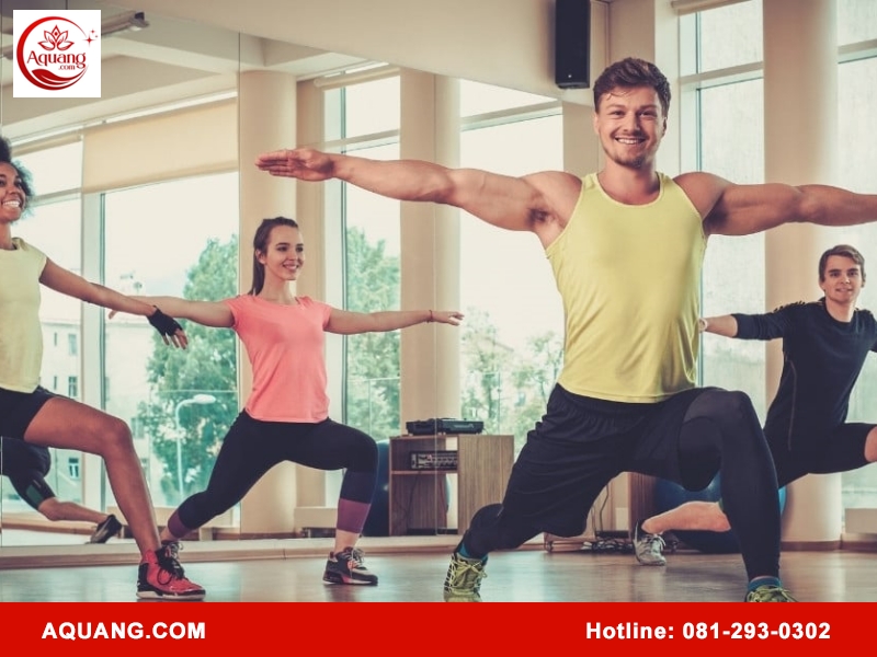 Kết hợp yoga và thể dục Aerobic để tan mỡ bụng